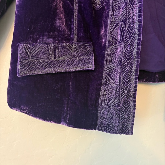 Chico's dark purple velvet embroidered jacket size 2 large NEW with tag - Picture 5 of 16